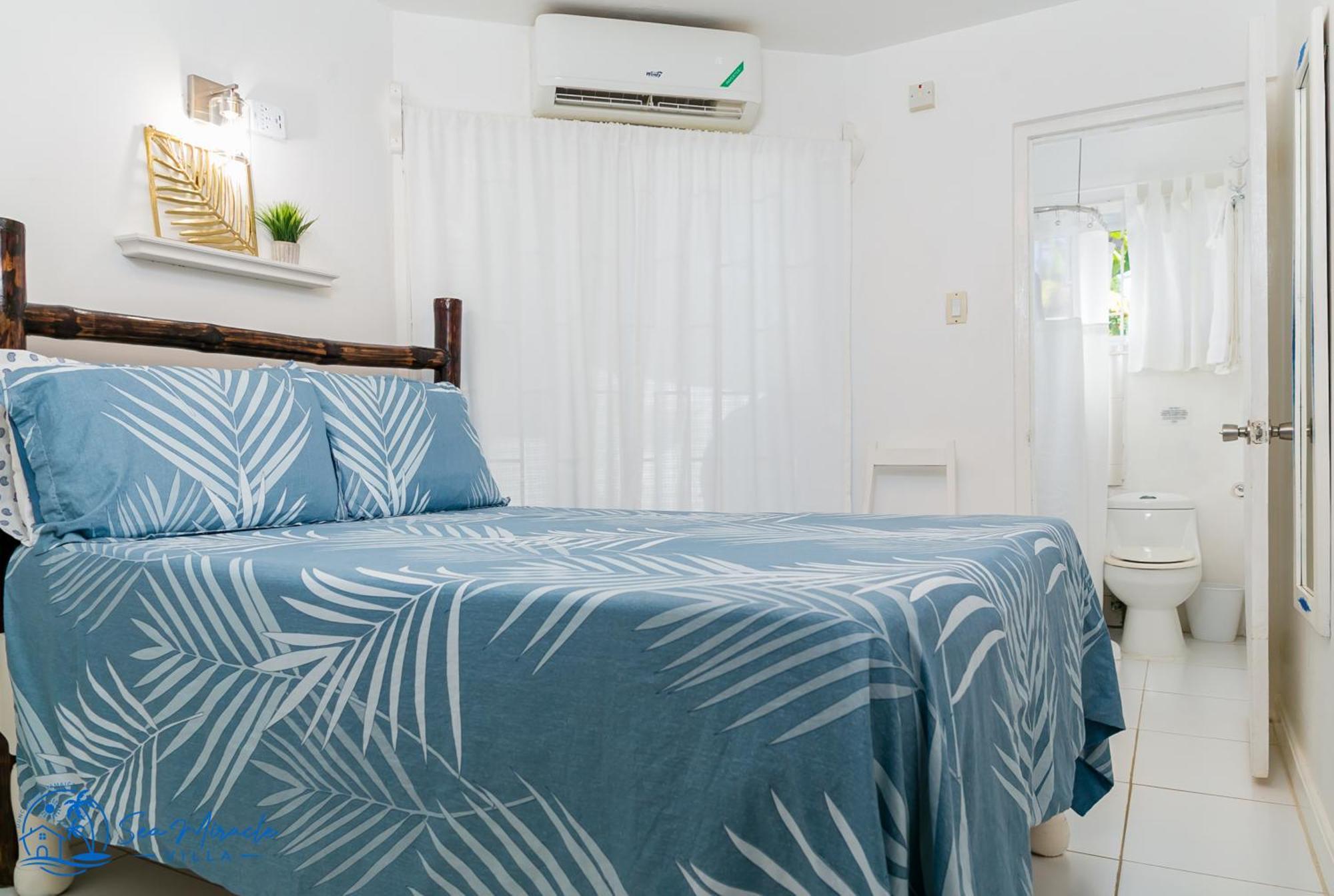 Sea Miracle Villa/Beach Cottage Silver Sands Exterior photo